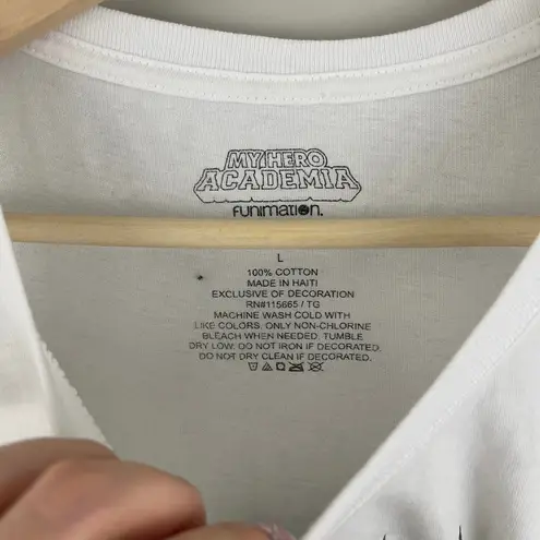 MY HERO ACADEMIA White Graphic Character Tee Size L