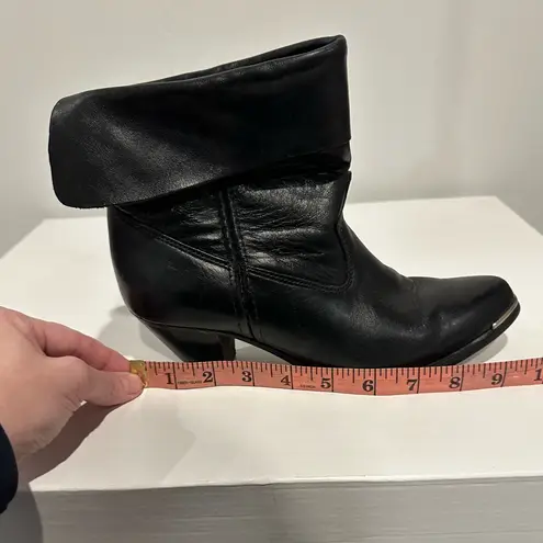 Capezio Black Leather Cowboy Boots Bows Pull-On Foldover Size 8.5