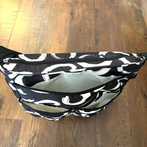 BABY INNOVATIONS baby bag Black