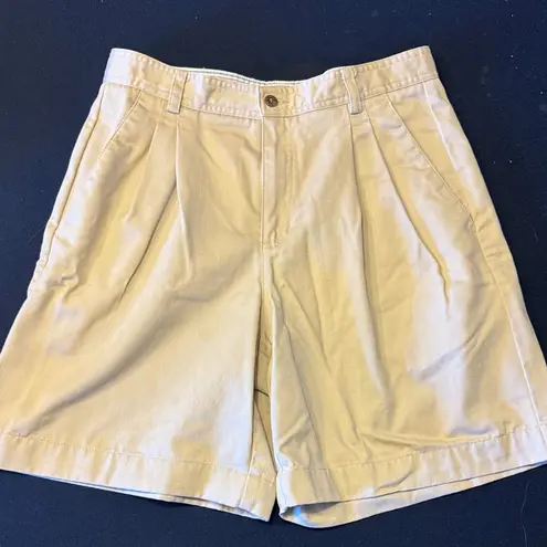 Liz Claiborne  Beige Flat Front Shorts / DG86
