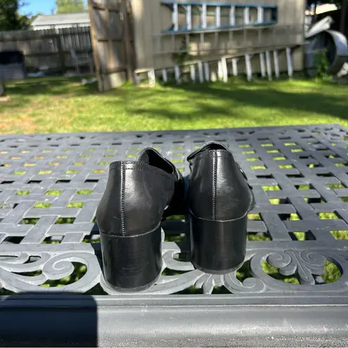 Paul Green Black leather robin heeled loafers size 8 uk or 10.5 US