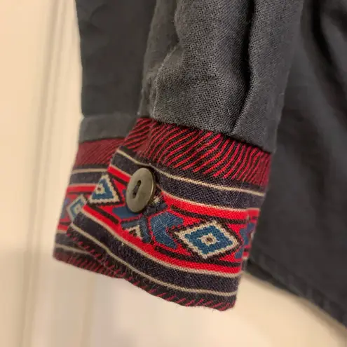 Ozark Mountain Jean Company Black Red Aztec Print Women Western Blouse. 2327 Size M