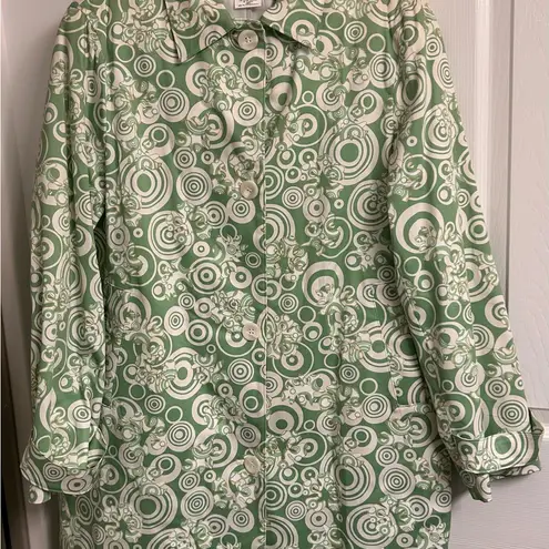 Harvé Benard Green and White Patterned Coat