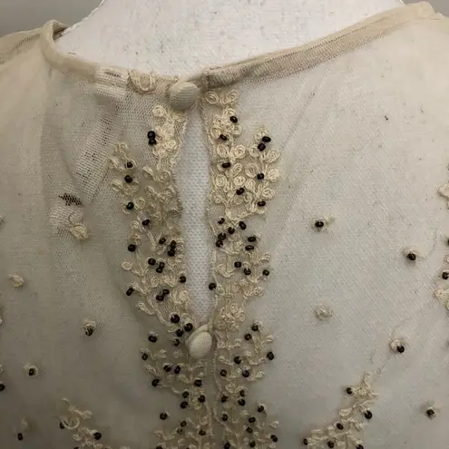 Willow & Clay Top Crocheted Beaded Cami Sleeveless Floral Mesh Sheer Cream Black