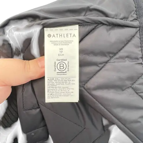 Athleta  Mendocino Coat Black Quilted Puffer Belted Size XS