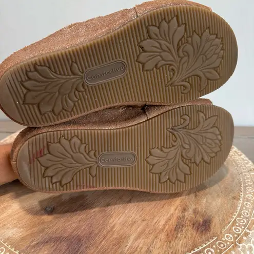 Comofortiva Gala Crisscross Slides Metallic Suede Leather Memory Foam Size 7W Tan