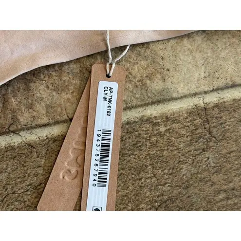 SKIMS Soft Smoothing Seamless Tank Clay Size Medium