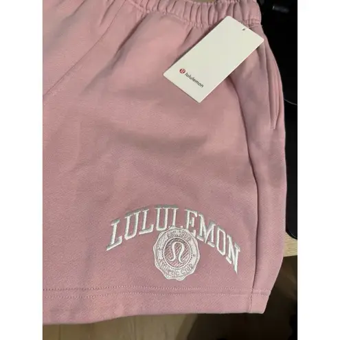 $88 New Lululemon Scuba Oversized Mid Rise Short