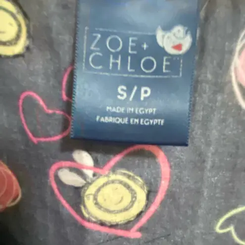 Zoe + Chloe Womens Scrubs Scrub Top Shirt S Bust 38” Dark Gray Bees Hearts Bee