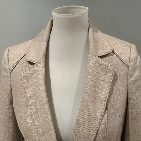 White House | Black Market Beige Blazer