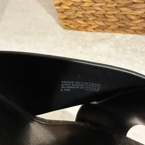 Michael Kors  Crisscross Slide Sandal Black Logo Heel Size 6.5