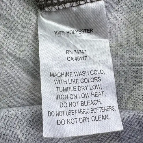 SHE Outdoor Womens XL Camo Long Sleeve V Neck T Shirt Hunting Casual Green