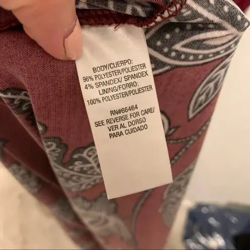 Sandra Darren Maroon Burgundy Red Floral Print V Neck Wrap Dress Small NWT