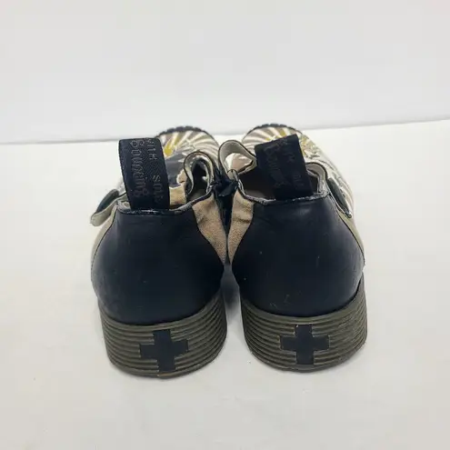 Dr. Martens Dr Doc Martens 12585 Shoes Womens 9 41 Tan Skulls Rising Sun Canvas Mary Jane