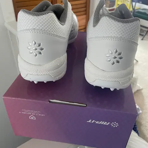 DICK'S Sporting Goods Rip-It Diamond Women’s White Softball Spikes Size 9 Brand New