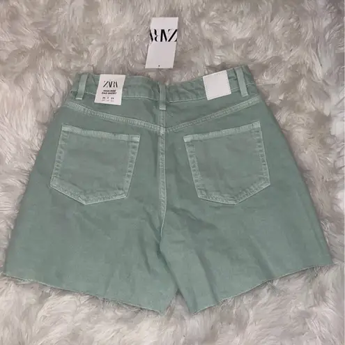 ZARA Nwt  dad shorts