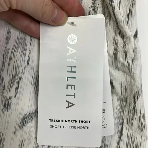 Athleta  Trekkie North Off White Lace  Athletic Shorts 22 NWT