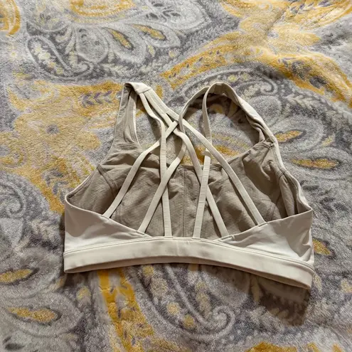 Lululemon  free to be serene c/d cup size 6 lemon sherbet