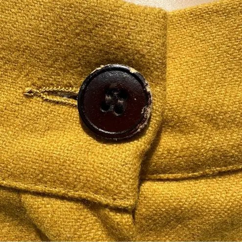 Byblos Italy 44 = US 10 gold/mustard midi skirt