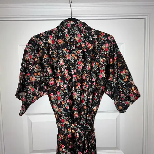 Ilese Stevens Vintage Floral Short Sleeve Short Robe with Belt Size S