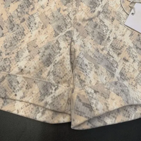 Dear John  Women's Snake Print Cuffed Hem Stretch Casual Shorts Beige Size 28 NWT