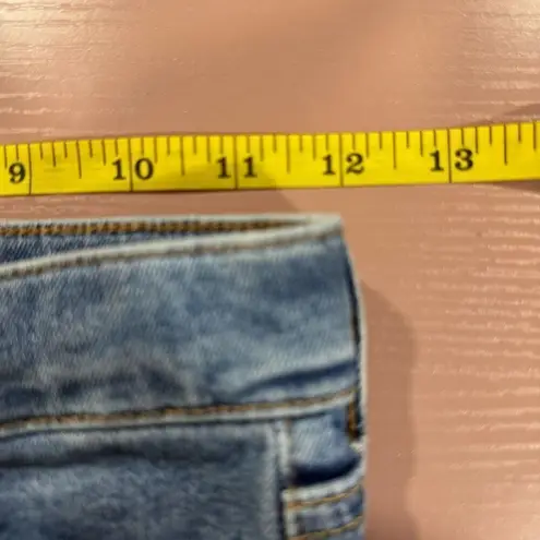 Topshop  Moto Jamie 25x30 skinny jeans with gem stone embellishments