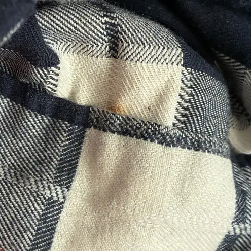 Adora Women's Blue & White Plaid Long Sleeve Flannel Shirt M Size L