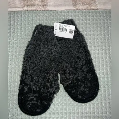 Lululemon NWT  Ombre Knit Textured Mittens
M/L - Image 2