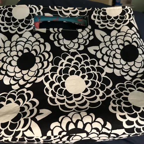 Hibiscus Flower B & W Tote Bag Black