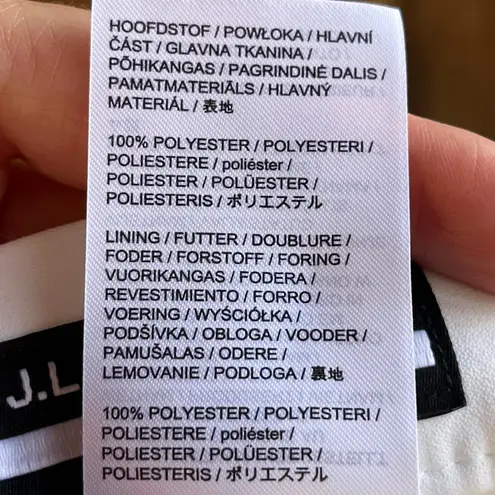 J. Lindeberg Women's Naomi Golf Skirt Bridge White Mini Size S. NEW