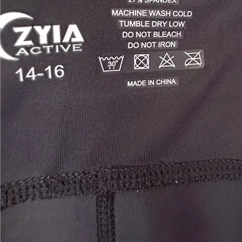 Zyia Black and Yellow Leggings with Athletic Ankle Design