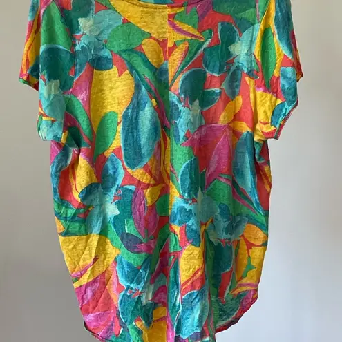 Tahari 100% Linen tropical summer vacation top in a size XL resort cruise work