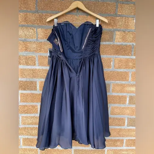 ml monique lhuillier strapless dress size 6 Blue