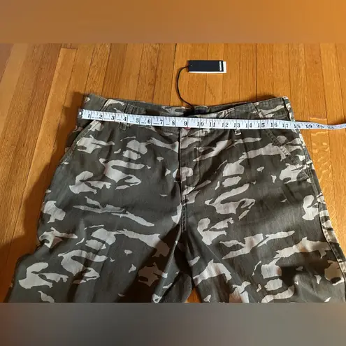 Monrow High Rise Straight Leg Camo Print Pants, 30”, NWT Green