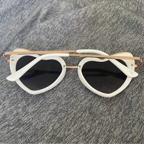 None Heart Shaped White Sunglasses with Gold Hardware Retro 70s Mod Trendy Glasses