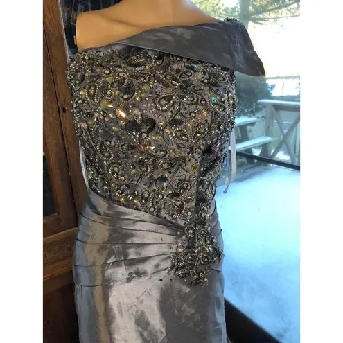 Tony Bowls Silver grey One-Shoulder Embellished Evening Gown Dress 4