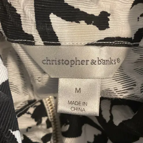 Christopher & Banks || Black/white print blazer with zipper and front pockets