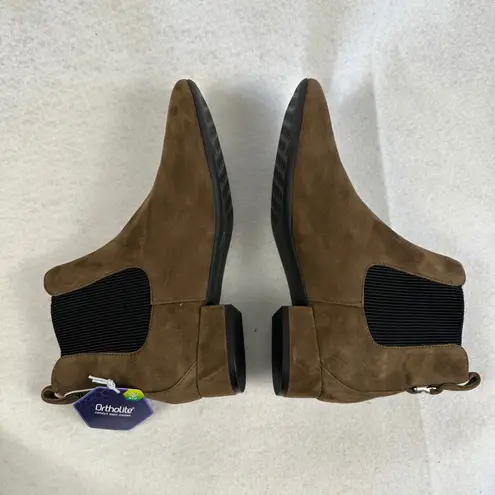 New Aerosol Studio Brown Suede Square Toe Chelsea Ankle Boots Womens 8M Fall Size 8