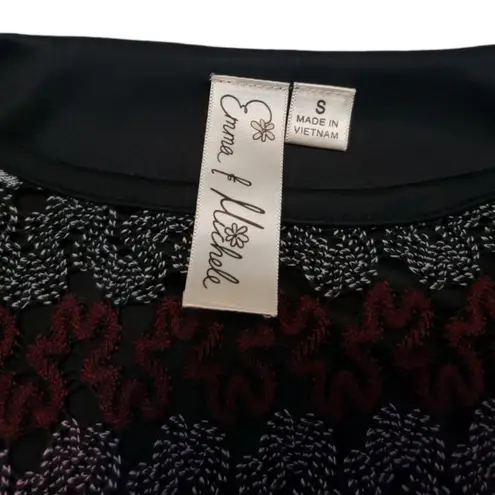 Emma & Michele Dress Size Small Women's Long Sleeve Flared Sleeve Lacy Lined