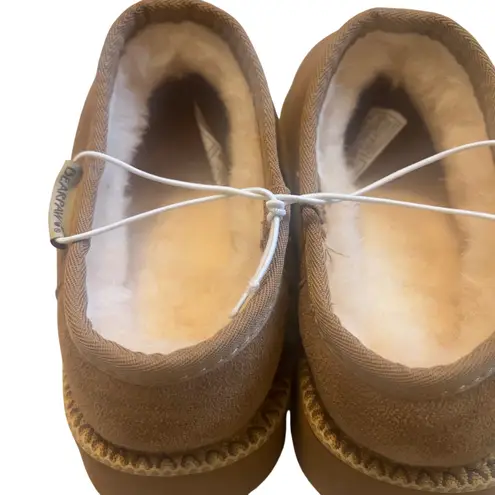 BEARPAW  Womens Clog Slippers Suede Sheepskin Lined Tan M L