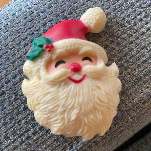 Hallmark Vintage 1984  Santa Claus Face Pin 40 Years Old Holiday Christmas