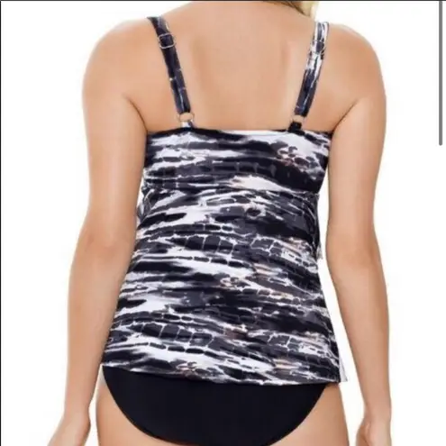 Swim Solution Triple Tiered one piece swimsuit Black Size 8