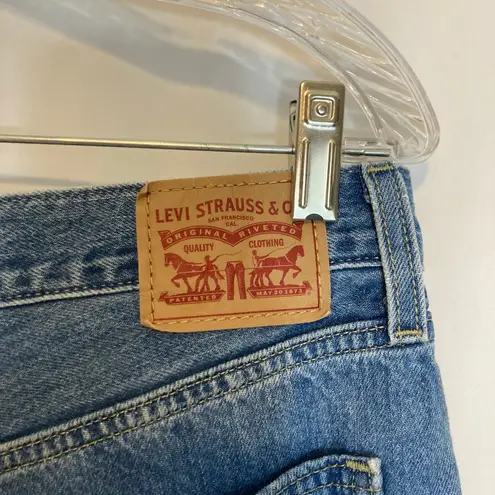 Levi’s Low Pro Straight Vintage 90’s Mid Rise Relaxed Slouchy Blue Denim Jeans Size 28