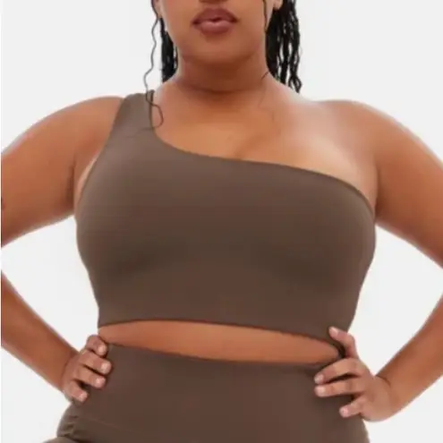 Girlfriend Collective Bianca One Shoulder Sports Bra in Chocolate Brown Sze XXXL