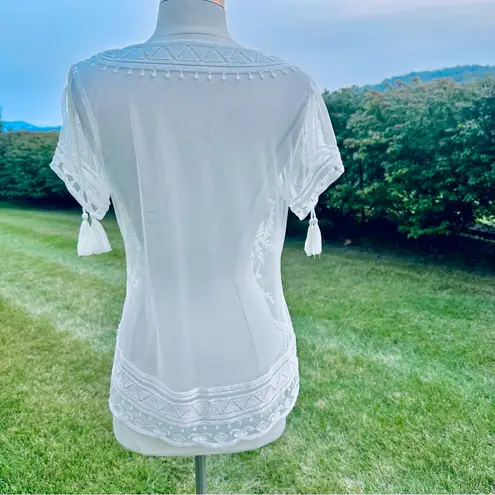 Wit & Wisdom Embroidered Top White Size undefined