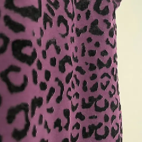 Susan Graver Weekend Flocked Cotton Spandex Leggings Purple Leopard Cheetah M