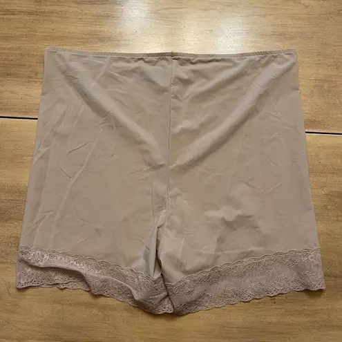 NWOT Natori Bliss Perfection Underwear Shorts XL