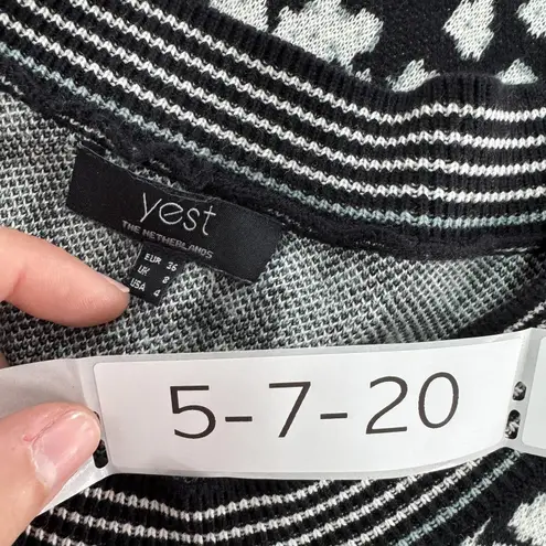 Yest Sweater Dress Womens Size 4 US Animal Print Knit Long Sleeve Pullover Black