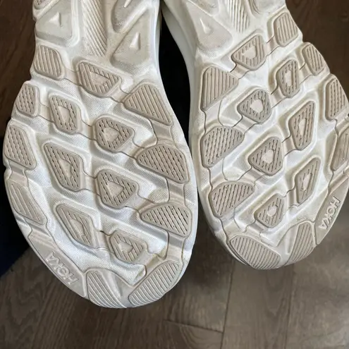 Hoka  Clifton 9 Black Rose Gold Shoes Women’s Size 8