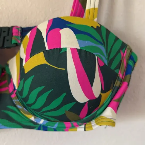 Boden Kythira Bikini Top Palm Leaf Tropical Flora 36A Pink Size undefined